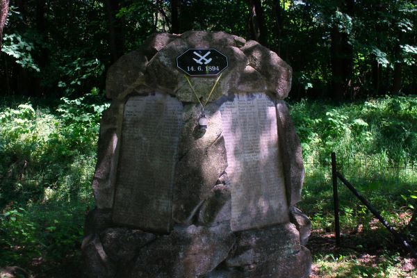 Pomnik upamietniajacy ofiary katastrofy gorniczej na szybach Franciszk 2